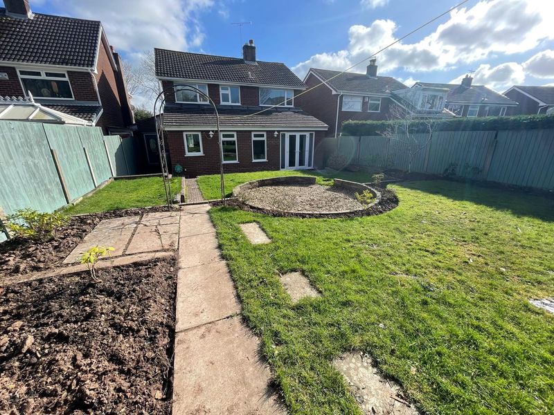 Ascot Drive Great Sutton